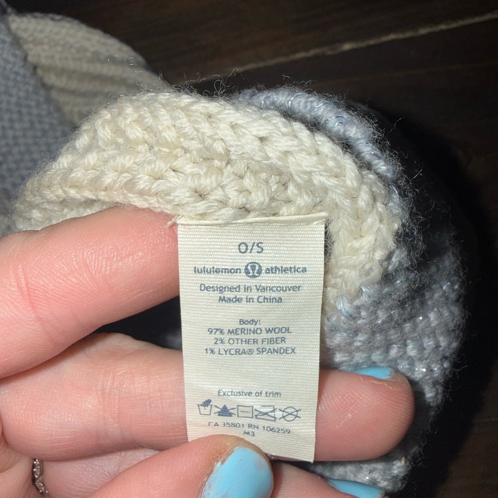 Lululemon Knit Grey Headband OS - Picture 4 of 4